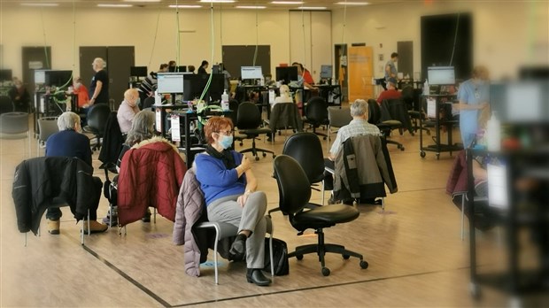 La vaccination sera étendue aux 60 ans et plus et aux travailleurs essentiels