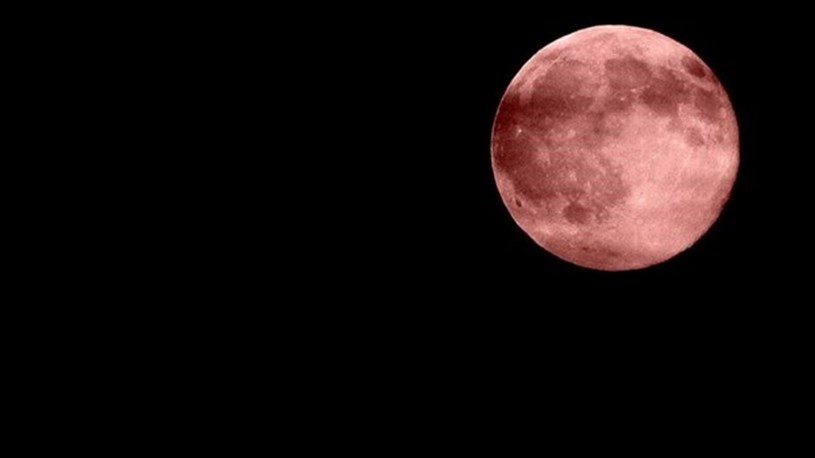 Plus grosse, plus lumineuse, on vous explique tout sur la Super lune qui  va éclairer le ciel ce lundi soir