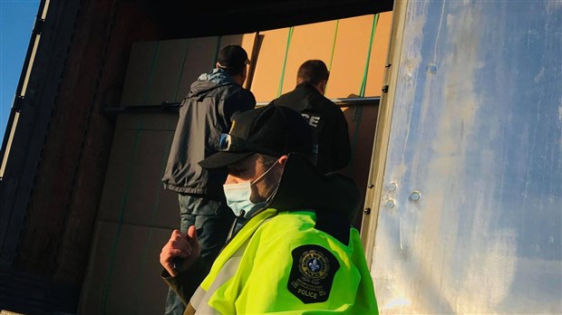  La SQ réalise un coup fumant sur l’autoroute 20 