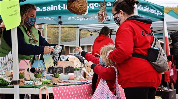 Ouverture du Marché local de Saint-Lazare