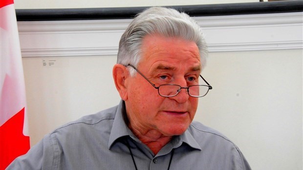 Le maire de Rigaud tirera sa révérence