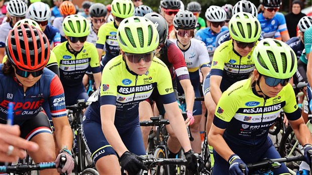 Une cohorte de plus de 350 cyclistes course à Très-St-Rédempteur 
