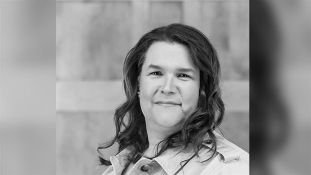 La mairesse de Très-Saint-Rédempteur souligne la contribution de Fanny Grosz à la direction générale de la municipalité