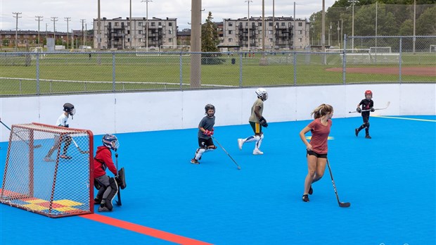Un plateau de Dek Hockey qui fait des heureux dans Vaudreuil-Dorion