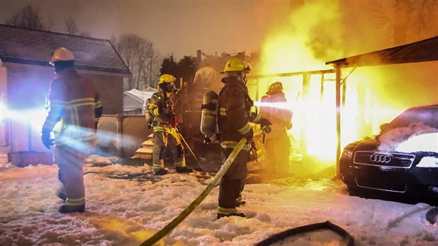 Passer le Nouvel An à combattre les flammes