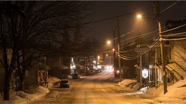 Opération soufflage de neige ce soir à Rigaud 