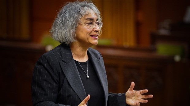 Mise à jour économique: Claude DeBellefeuille réagit