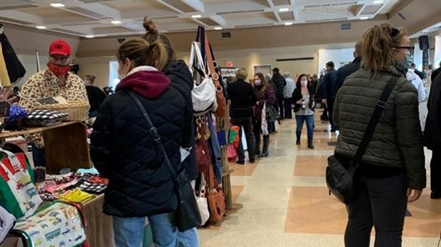 Le marché des saveurs revêt ses habits de Noël