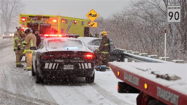 Plusieurs sorties de route sur le réseau routier en cette première neige 