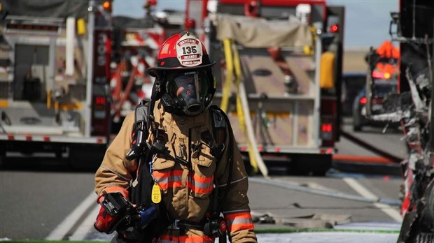 Les pompiers interviennent sur la rue Lafleur à Vaudreuil-Dorion  