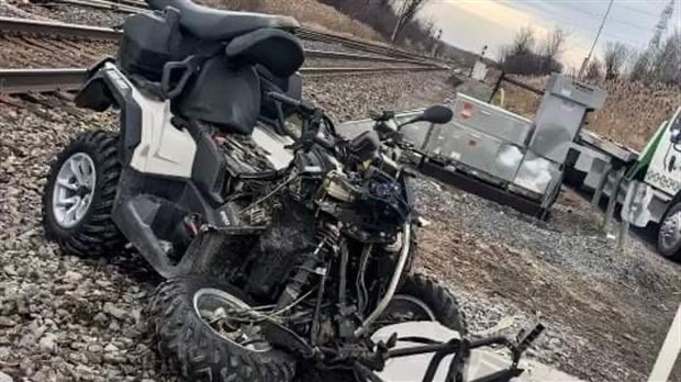 Un quadiste l'échappe belle