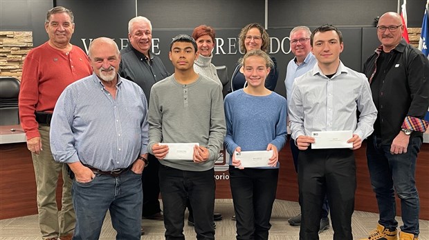 Un appui financier municipal pour trois jeunes athlètes de Vaudreuil-Dorion 