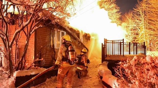 La cause de l'incendie de ce dimanche à Rigaud est toujours inconnue 