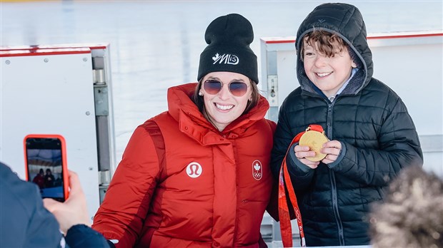 Visite de la championne olympique Mélodie Daoust