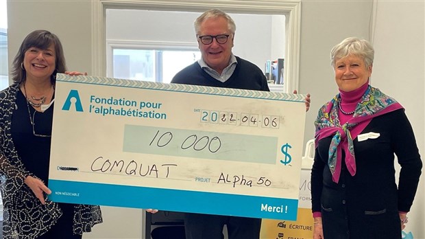 COMQUAT est récompensé par la Fondation pour l’alphabétisation