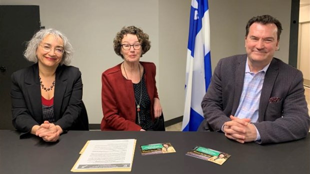 Claude DeBellefeuille discute de la réforme du régime de l'assurance-emploi