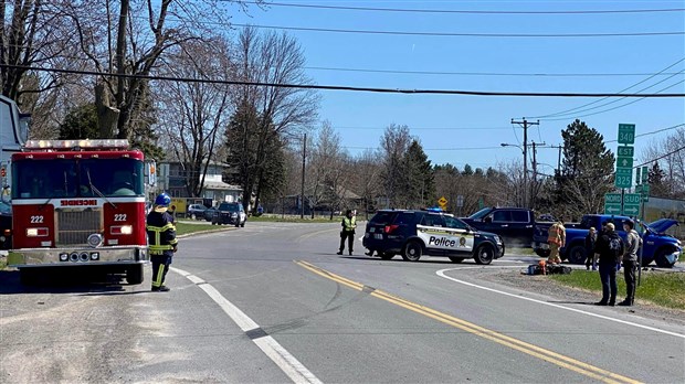 Une collision entre deux camionettes