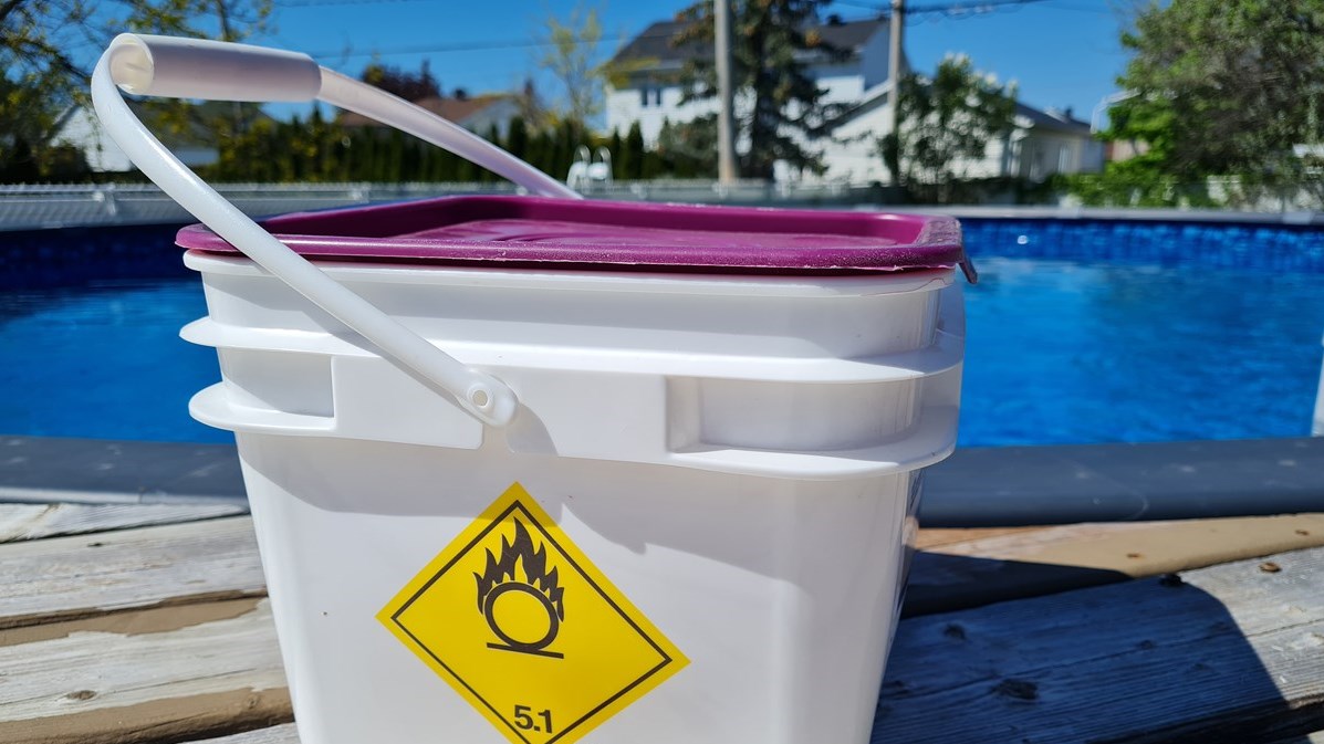 Comment éviter les accidents chimiques en ouvrant sa piscine ?