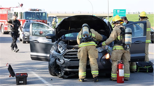 Une conductrice blessée dans une collision sur la route 201 