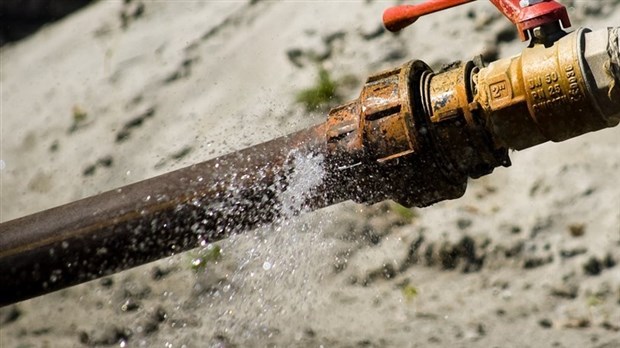 Bris d'aqueduc à Vaudreuil-sur-le-Lac: plusieurs résidences sont privées d'eau