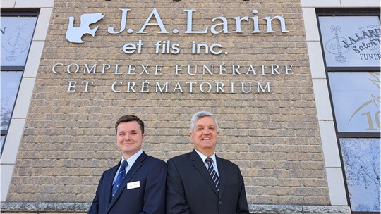 Relève d'entreprise: Alexandre Larin devient officiellement propriétaire de l'entreprise familiale 