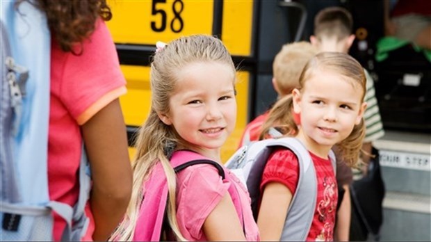 Claude DeBellefeuille démarre une vague de reconnaissance pour la fin de l'année scolaire 