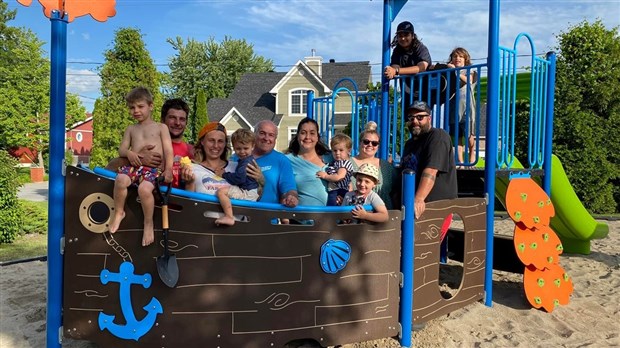 Descente de kayak, classe extérieure et nouveaux modules de jeux pour Saint-Zotique