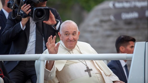 La visite du Pape vous a plutôt convaincue