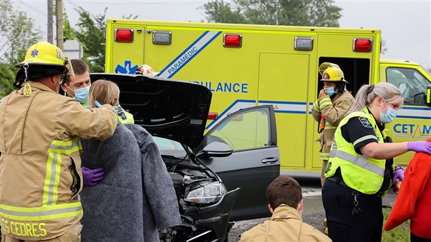 Deux blessés légers dans une collision aux Cèdres 