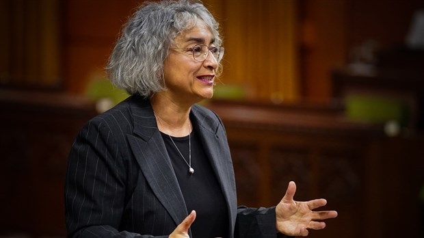 Rentrée parlementaire : Claude DeBellefeuille intensifie sa lutte pour les intérêts du Québec