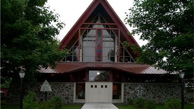Bientôt un changement de vocation pour l'église de Pointe-des-Cascades? 