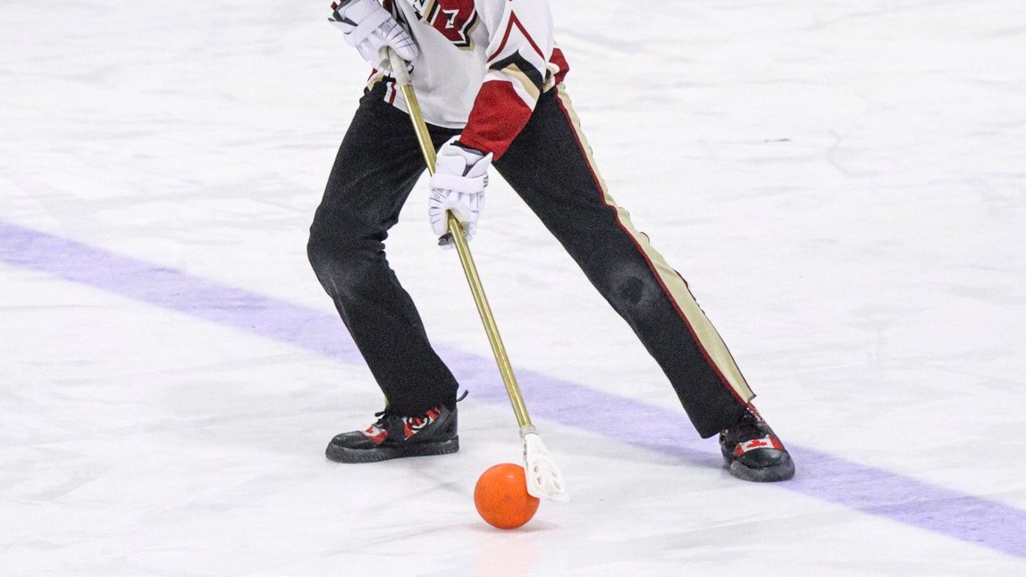 Archives des Ballon sur glace (ballon-balai) - Gagné Sports