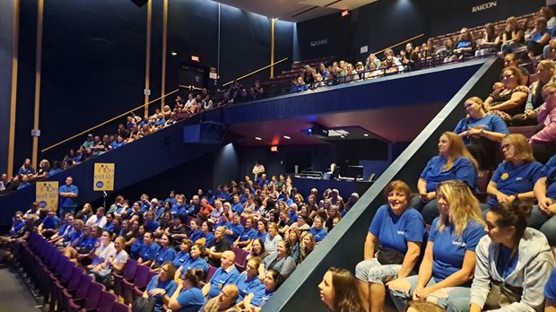 CSSTL support workers vote in favor of strike mandate
