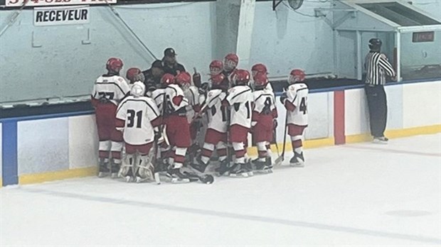 Les Pionniers M14 D4 s'inclinent devant la Cité-des-Jeunes
