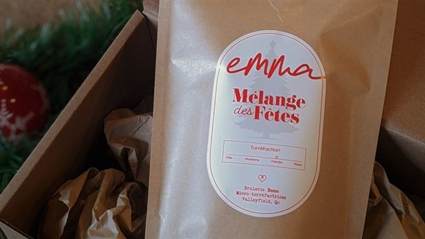 The Etsy Vaudreuil-Soulanges Holiday Market opens its doors this weekend!  