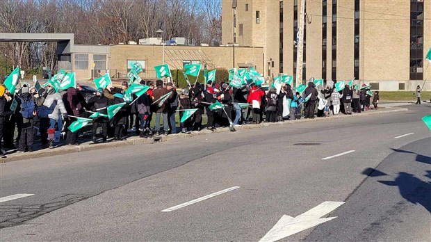 Le personnel de soutien scolaire veut se faire entendre