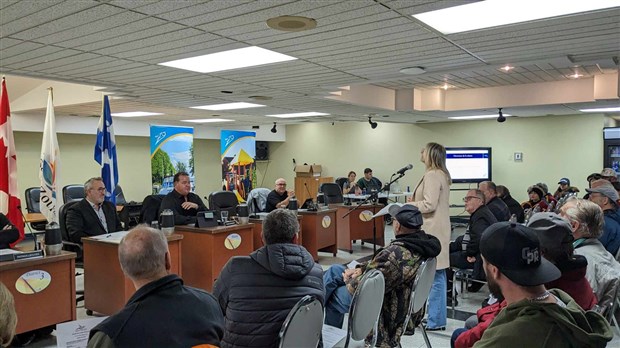 Les élus Zotiquiens veulent rencontrer l'OBNL qui gère le Centre sportif Soulanges avant de prendre une décision 