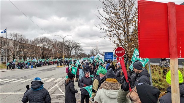 Le Front commun et la FIQ dans les rues ce matin 