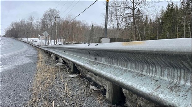 Le pont Monseigneur-Langlois fait l'objet d'une entrave en ce vendredi 24 novembre 
