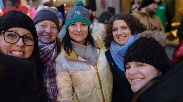 Les enseignantes de Vaudreuil-Soulanges manifestent à Montréal