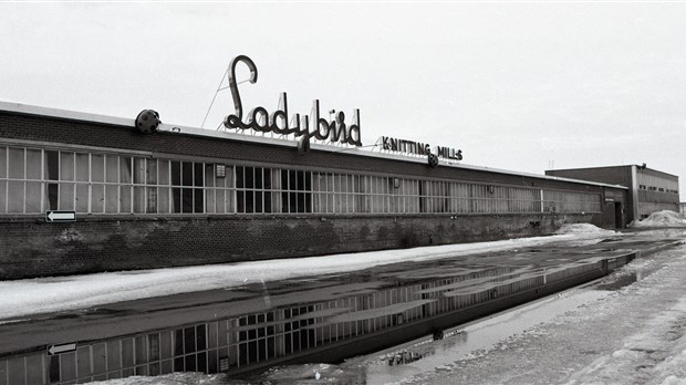 Ladybird Knitting Mills : une industrie du textile à Dorion