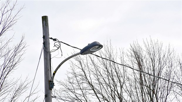 Conversion des 433 lampadaires de rues de Rigaud au DEL 