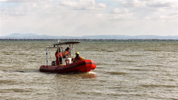 Les recherches se poursuivent pour localiser le pêcheur