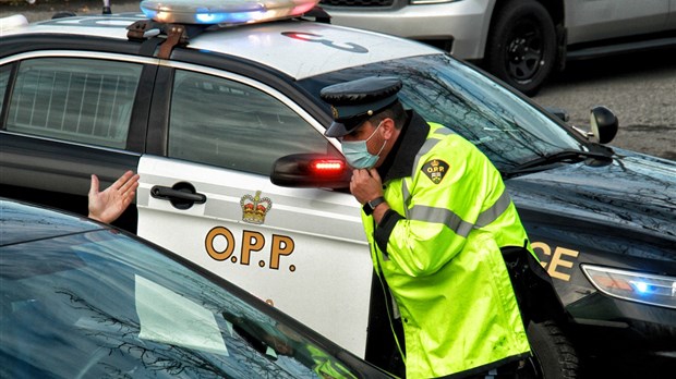 Arrestation à Les Cèdres: l'homme aurait tué deux personnes en Ontario