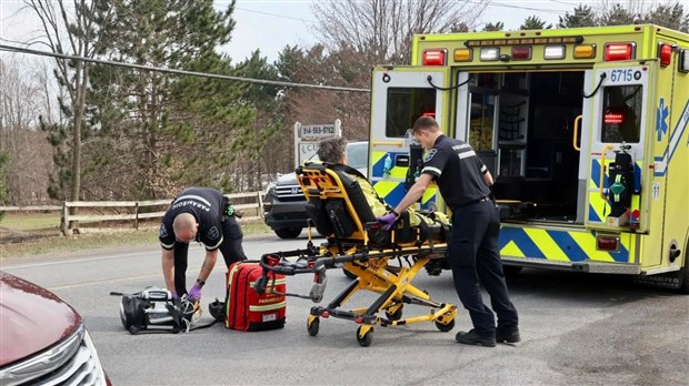 Blessures mineures pour un cycliste happé par une voiture à Rigaud 