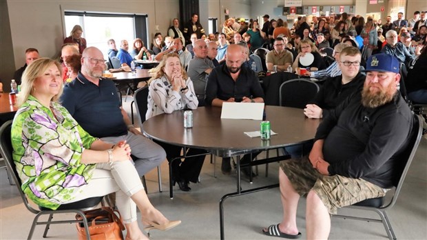 Un franc succès pour la célébration du 1er mai à Valleyfield