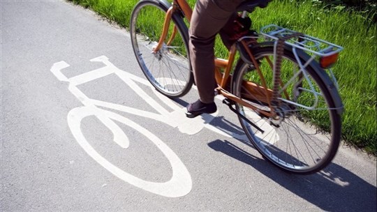 Beauharnois prolonge la voie cyclable sur le boulevard Cadieux 
