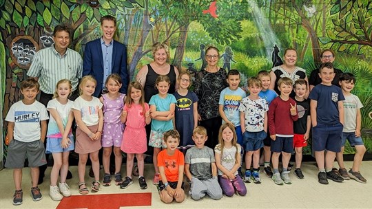 L'École Léopold-Carrière inaugure sa « forêt enchantée »