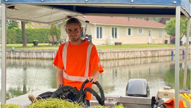 L'entretien des canaux a débuté à Saint-Zotique 