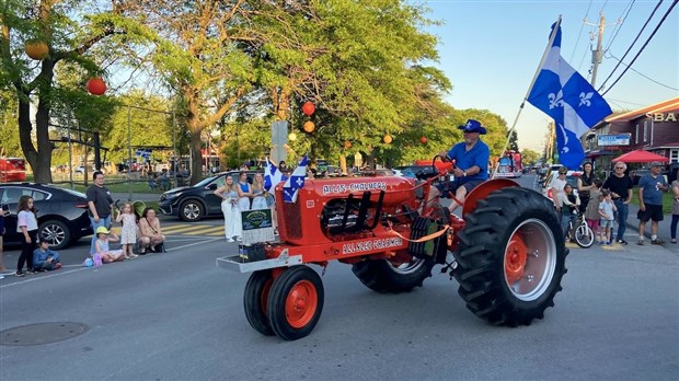 Défilé, soirée nostalgie et feu d'artifice pour la Fête nationale de Coteau-du-Lac 